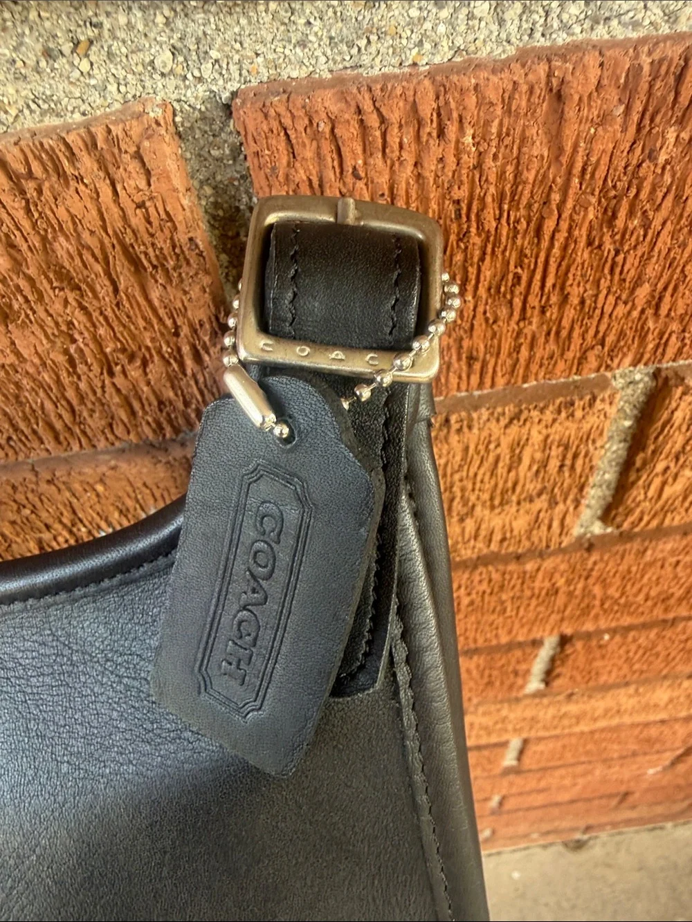 🖤Vintage Authentic Coach Black hobo hippie Bag with palladium hardware K3H-913